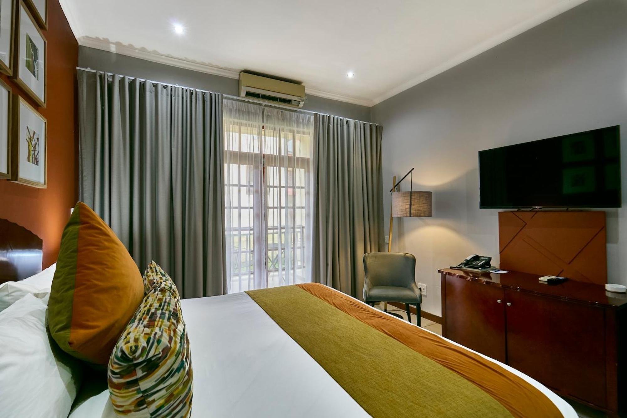 Cresta Marang Gardens Hotel Francistown Eksteriør bilde