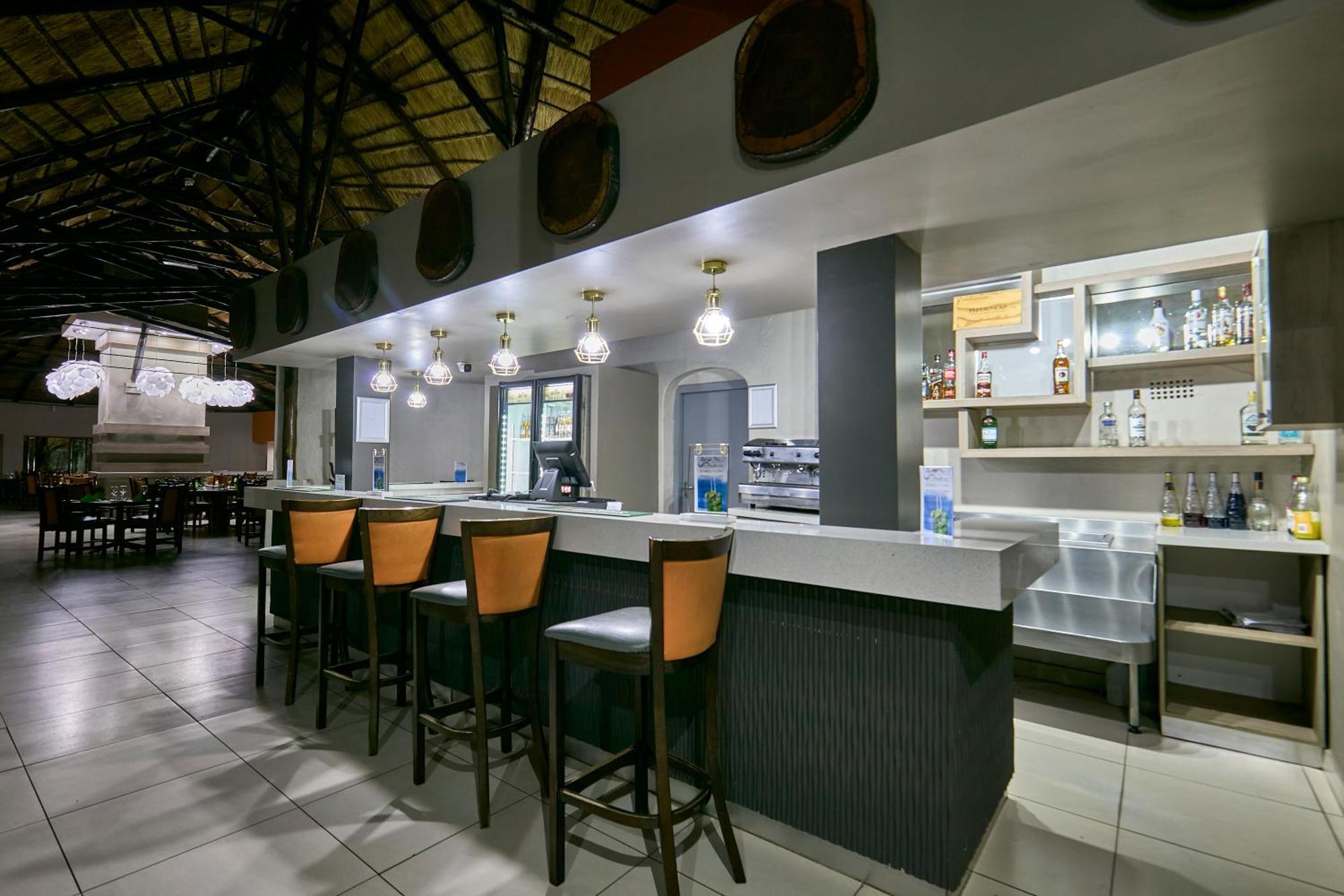 Cresta Marang Gardens Hotel Francistown Eksteriør bilde