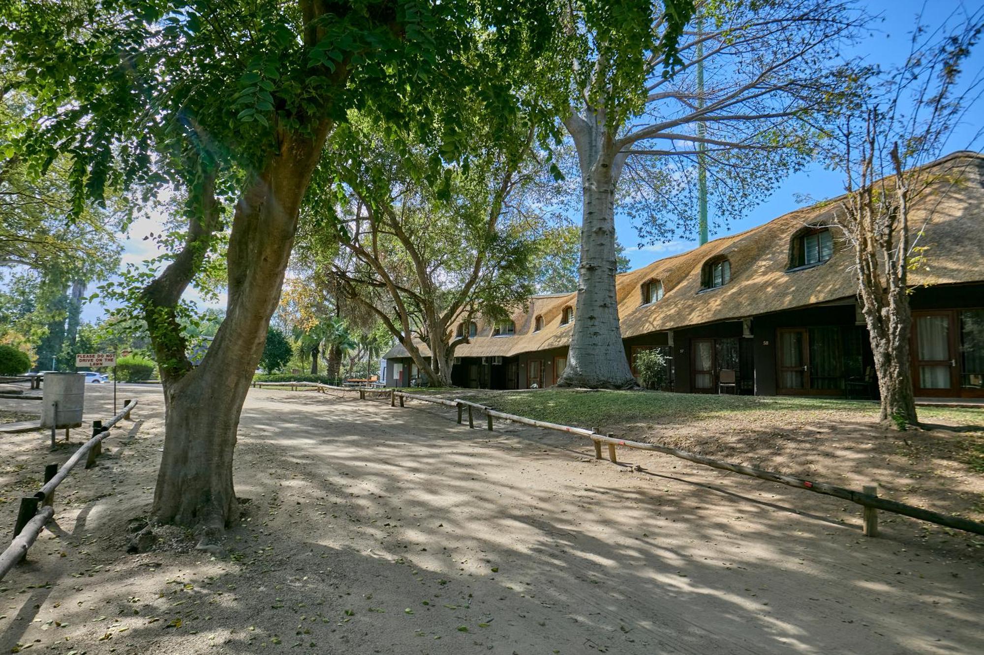 Cresta Marang Gardens Hotel Francistown Eksteriør bilde