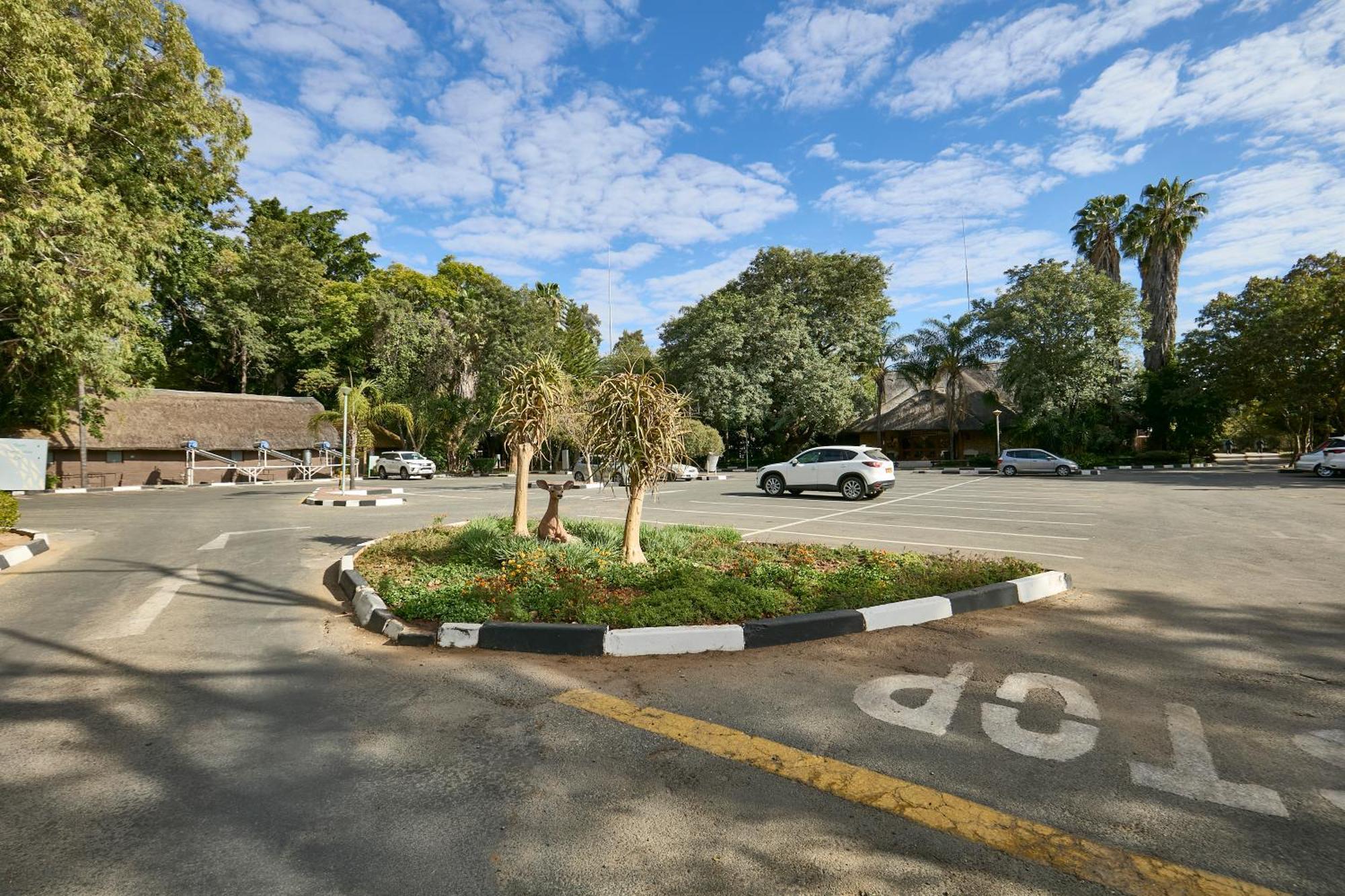 Cresta Marang Gardens Hotel Francistown Eksteriør bilde